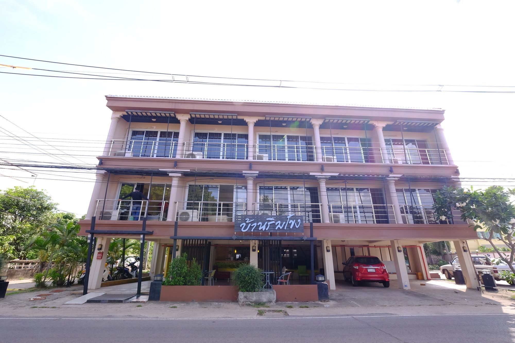 Baan Rim Khong Hotel Nakhon Phanom Exterior foto